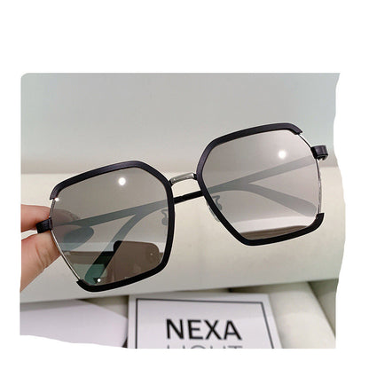 Lunettes de Soleil Oversize Siena - Élégance Intemporelle
