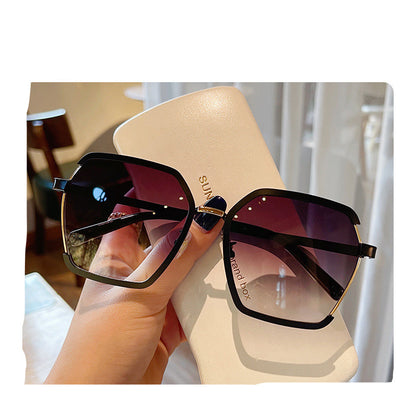 Lunettes de Soleil Oversize Siena - Élégance Intemporelle