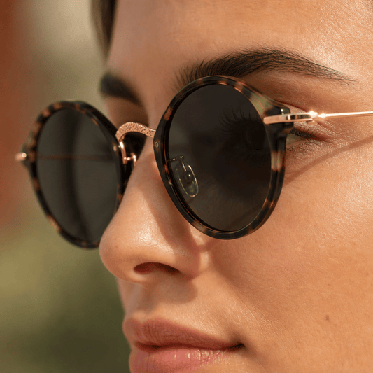 Lunettes Polarisées Olymé – L'Élégance Poids Plume | Anti-UV & Confort Absolu